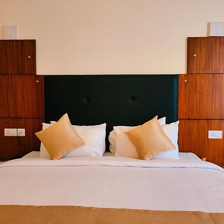 Presidency Kochi City Centre Ngoại thất bức ảnh