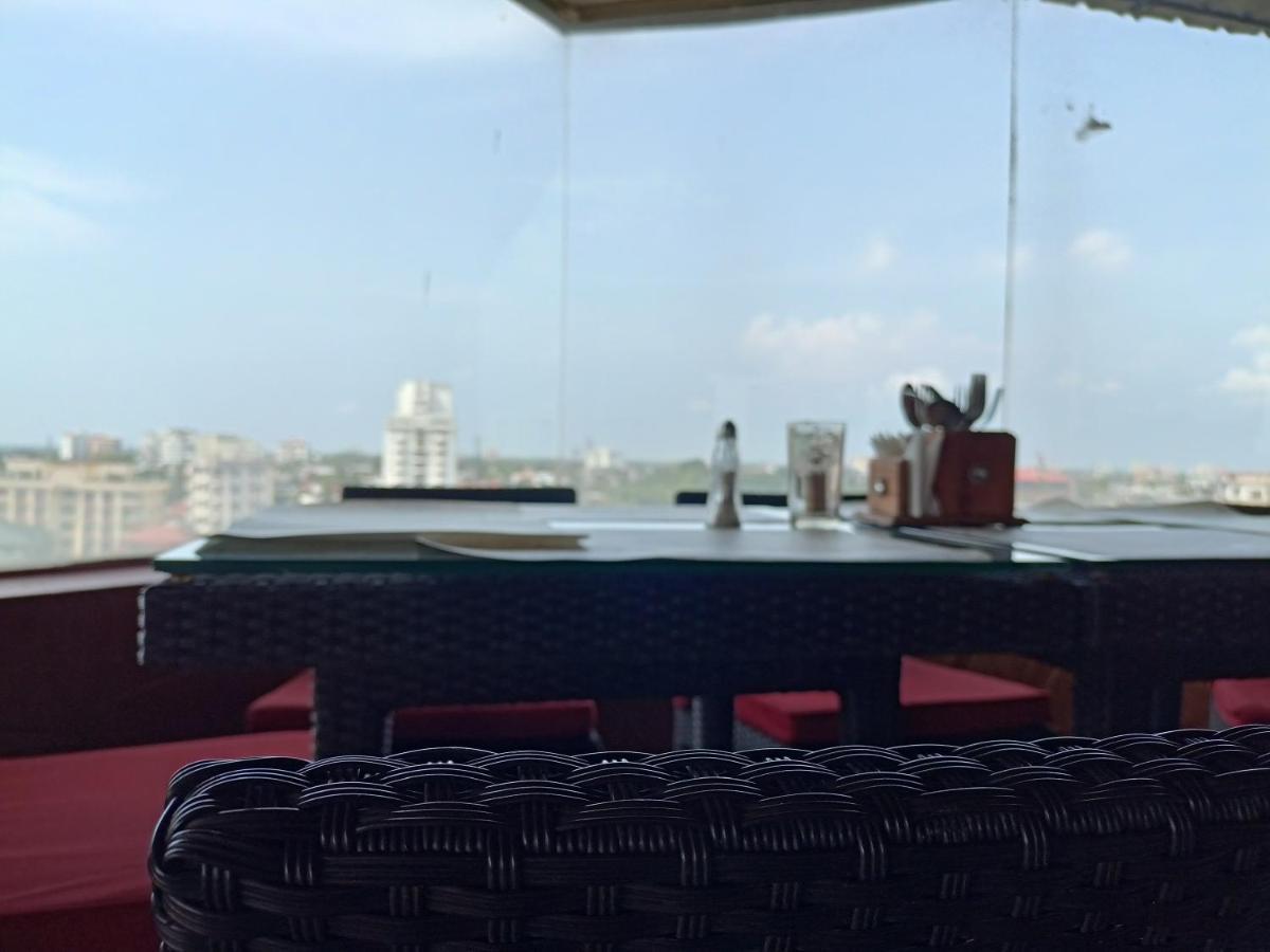 Presidency Kochi City Centre Ngoại thất bức ảnh