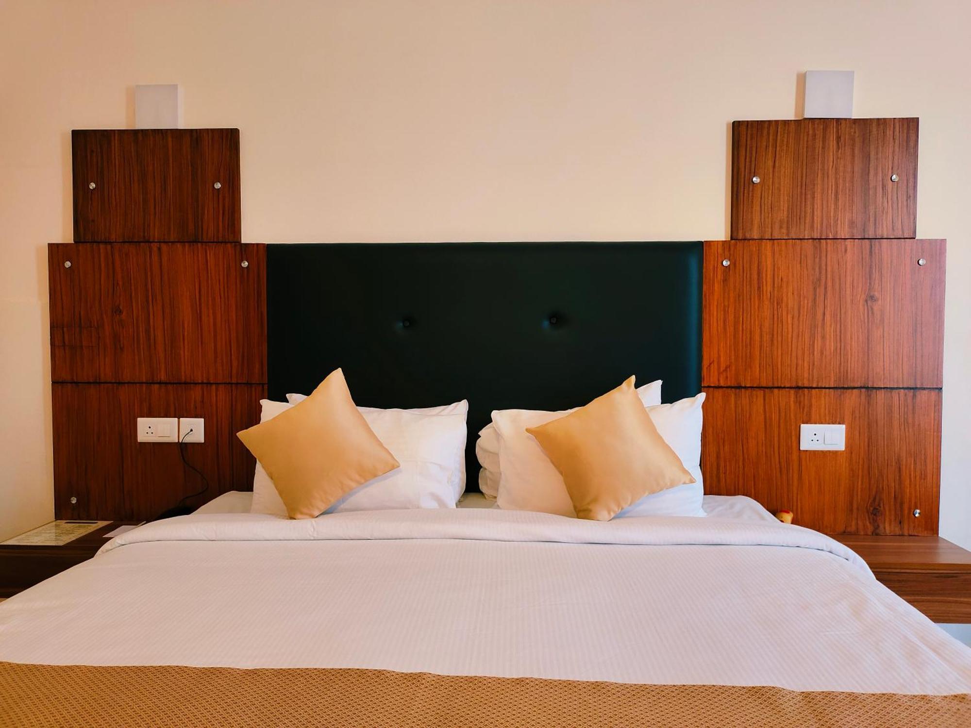 Presidency Kochi City Centre Ngoại thất bức ảnh