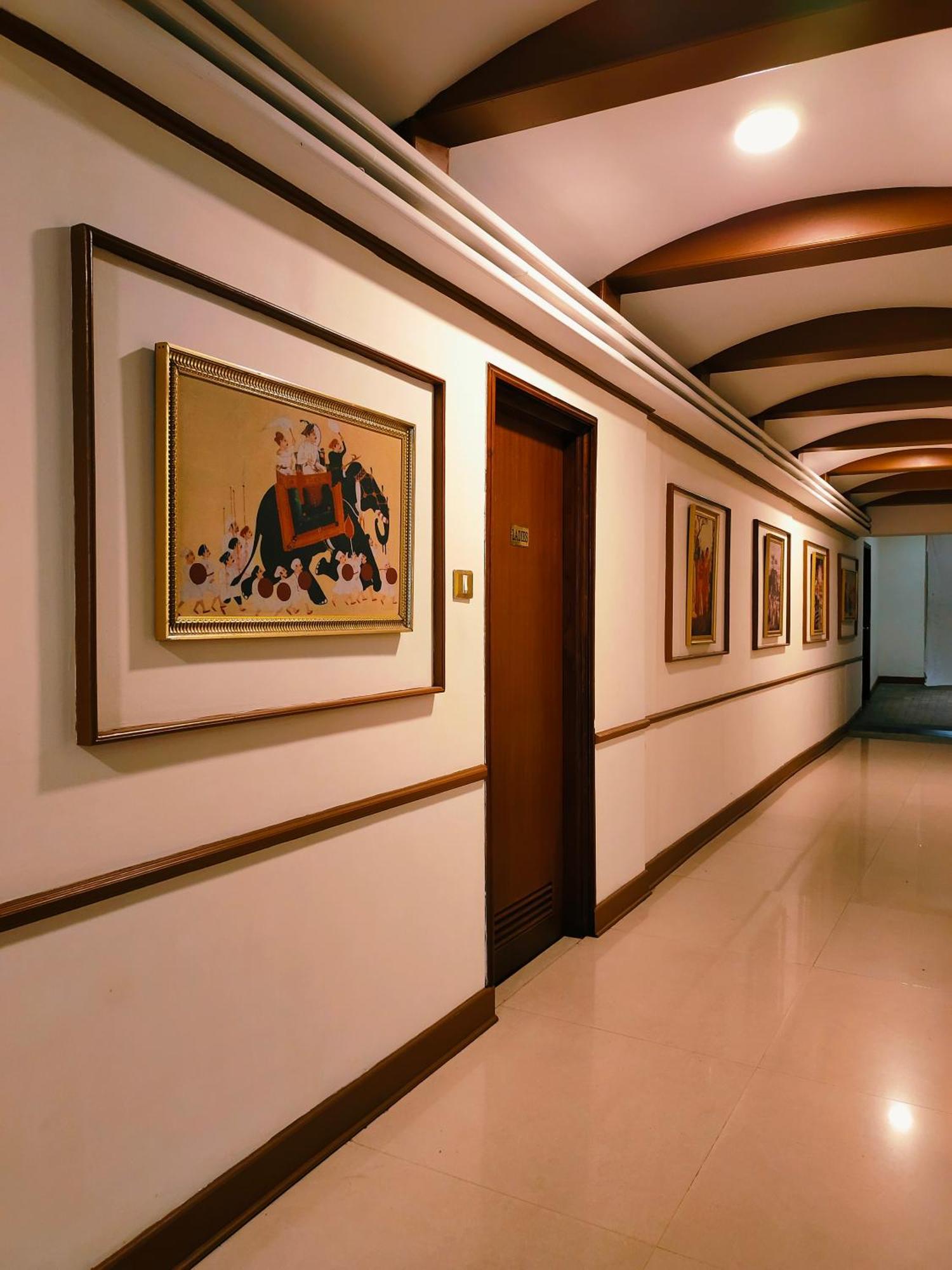 Presidency Kochi City Centre Ngoại thất bức ảnh