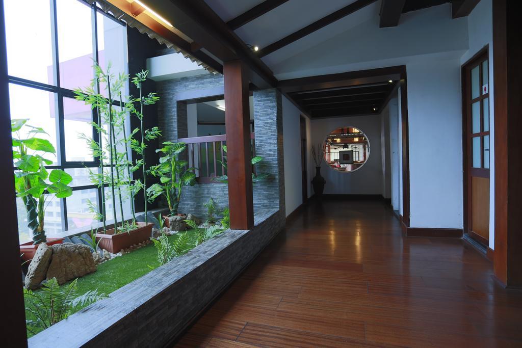 Presidency Kochi City Centre Ngoại thất bức ảnh