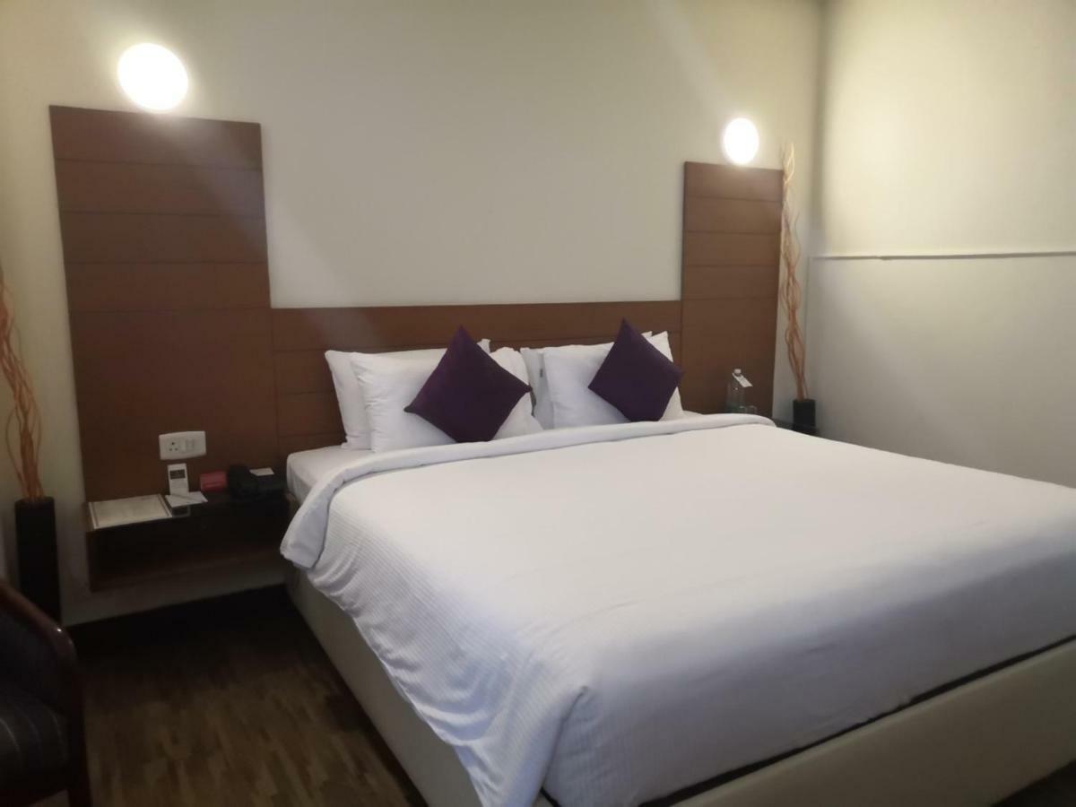 Presidency Kochi City Centre Ngoại thất bức ảnh