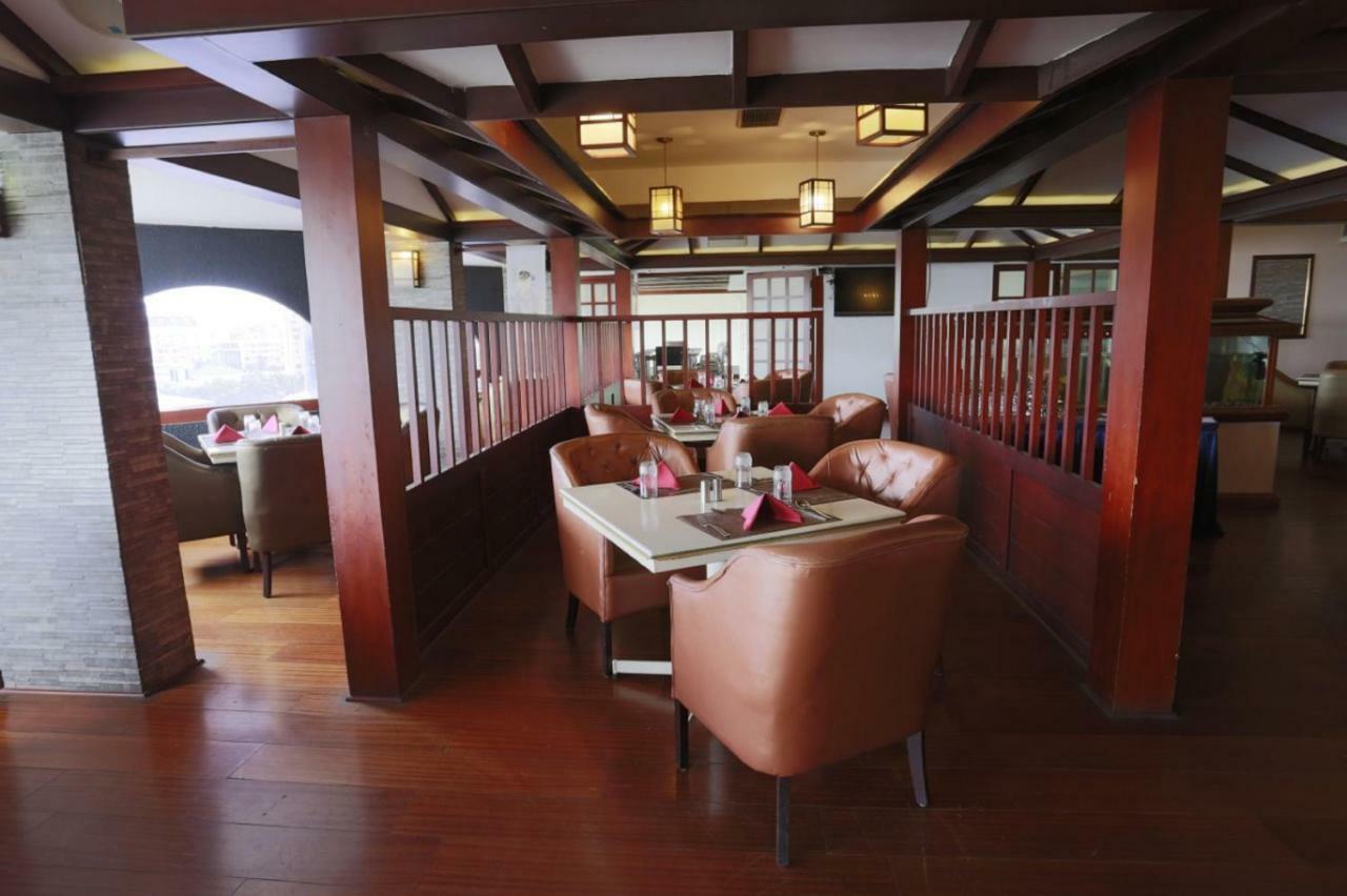 Presidency Kochi City Centre Ngoại thất bức ảnh