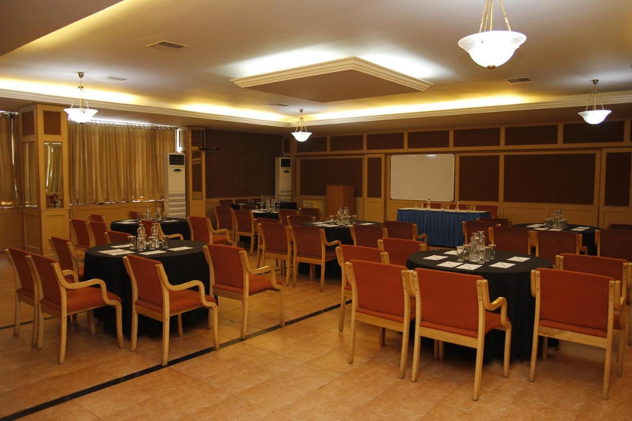 Presidency Kochi City Centre Ngoại thất bức ảnh