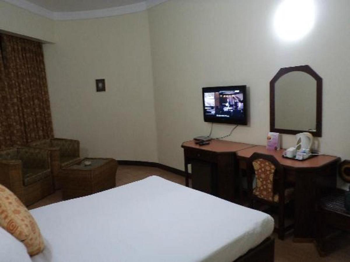 Presidency Kochi City Centre Ngoại thất bức ảnh